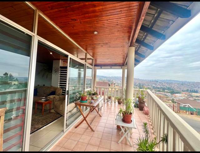 3 BEDROOM HOUSE FOR SALE IN NEWHOLME